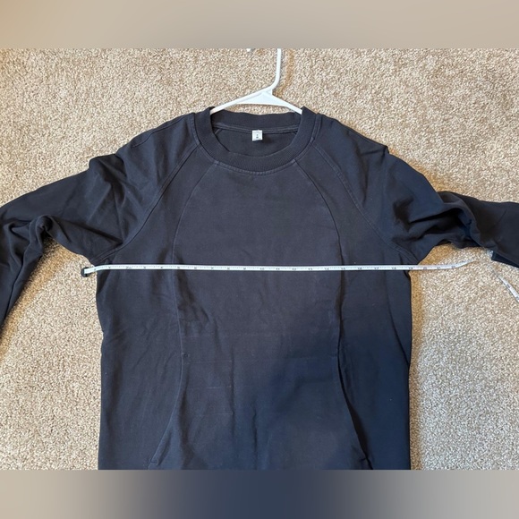 Lululemon Scuba Crew Neck Sweatshirt in Black Size 8 - Picture 5 of 11